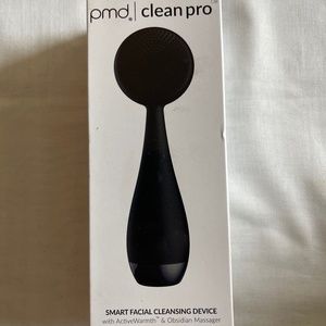 PMD | Clean Pro smart facial cleansing device |active warmth & Obsidian massager